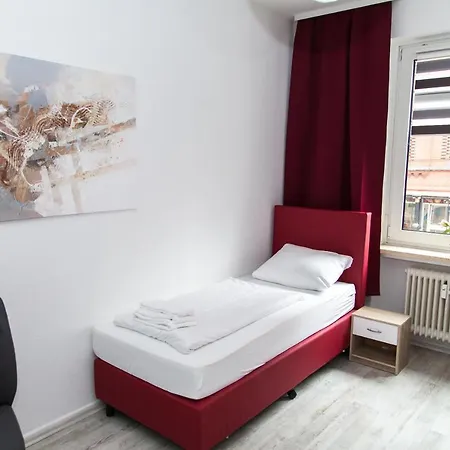 Othman Falkenstrasse 26 3og L Hannover